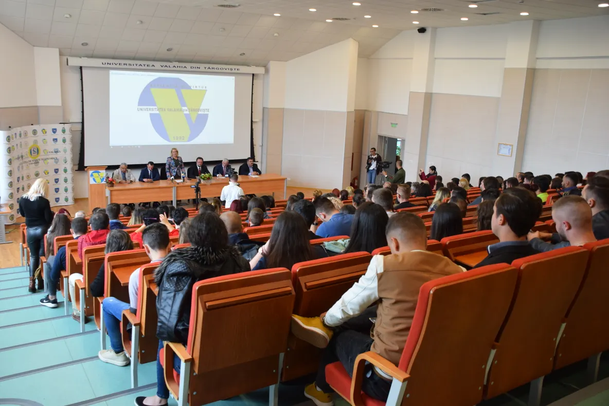 Un nou an universitar a debutat la Universitarea Valahia din Târgoviște