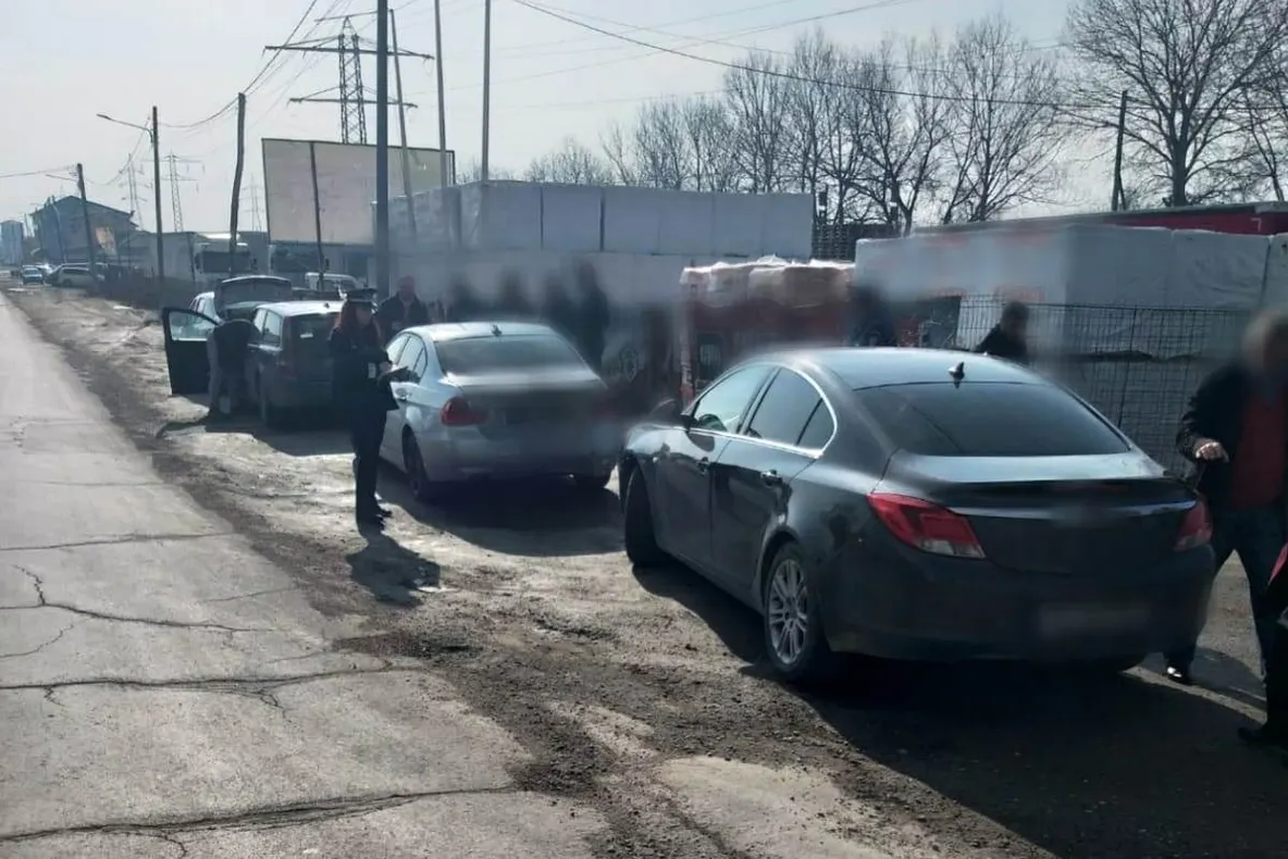 Alcoolul n-a fost o problemă pentru ei când s-au urcat la volan