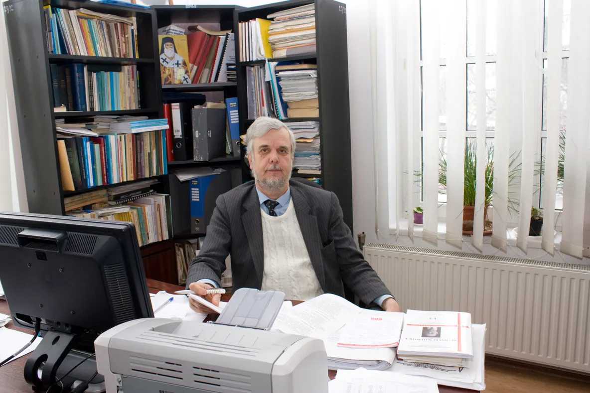 Doliu la UVT. A murit profesorul Constantin Ghiță