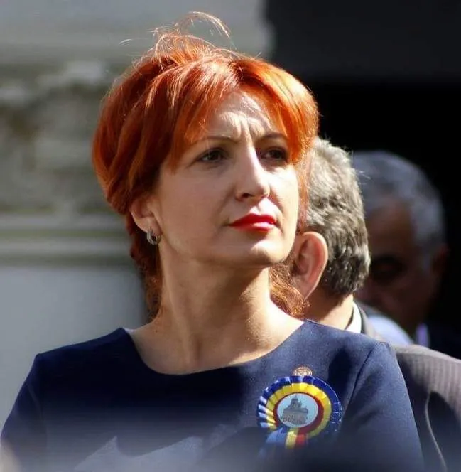 Declarație politică, Oana Vlăducă: „Dragnea ne anunţa triumfător că viitorul sună bine”