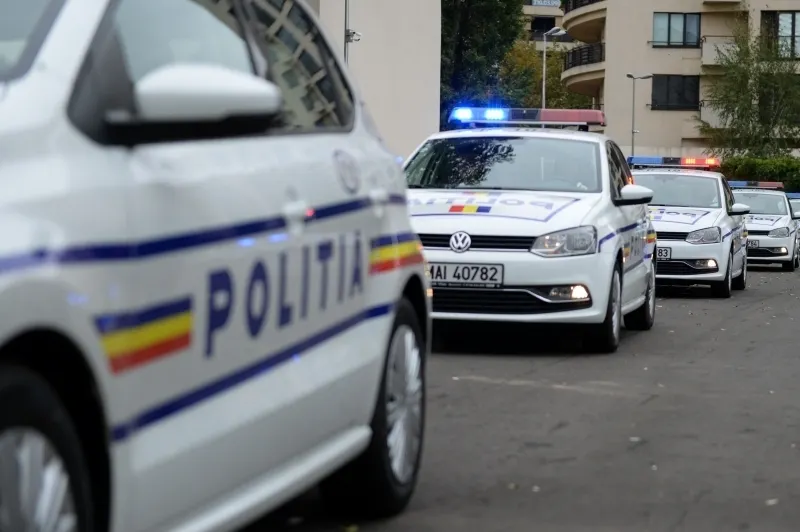 Razii de amploare ale polițiștilor dâmbovițeni, în zona urbană din județ