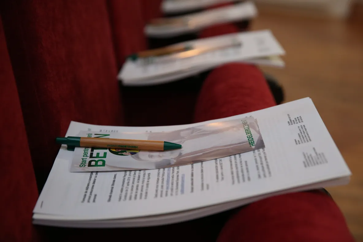 HeidelbergCement România și Fundația LEADERS lansează, la Fieni, un proiect de educație nonformală, adresat tinerilor liceeni din Dâmbovița