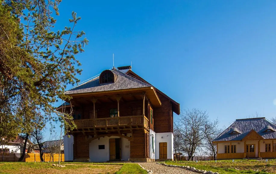 Intrare gratuită, timp de o săptămână, la Casa atelier gravor “Gabriel Popescu”, din Vulcana Pandele