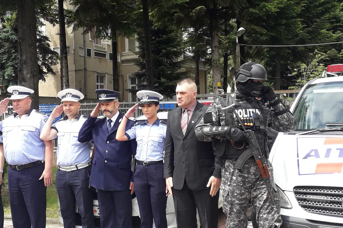 Video| Moment de reculegere, la IPJ Dâmbovița, în memoria polițiștului împușcat în Timiș