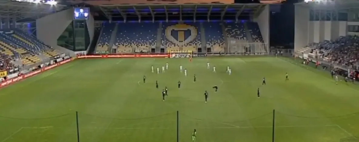 Chindia cedează în fața campioanei CFR Cluj și rămâne cu doar 1 punct,după patru etape