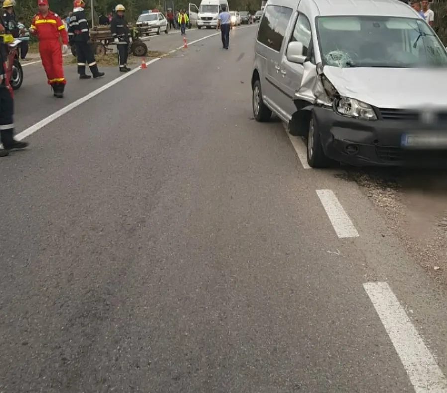 Încă o căruță pe drumul național implicată în accident, în Dâmbovița