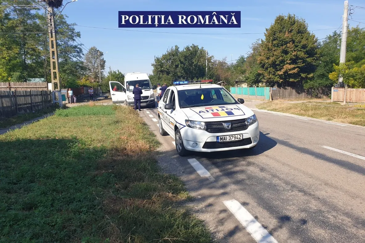 Bonă din Târgovişte, condamnată la un an şi patru luni de închisoare cu suspendare după ce a folosit ilegal contul de Facebook al mamei copilului de care avea grijă