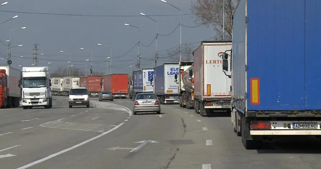 Traficul greu dinspre România către Ungaria va fi întrerupt timp de 24 de ore