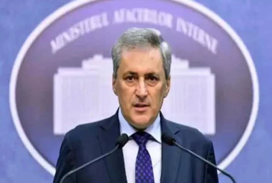 Marcel Vela-Ministru de Interne: "Vom ajuta BOR la împărțirea sfintelor Paști și a luminii de Înviere"