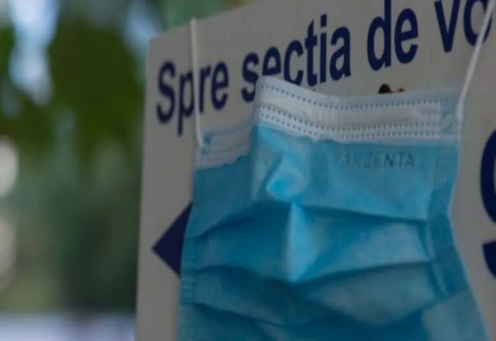 Dâmbovițenii vin în număr mare la vot, în ciuda măsurilor sanitare