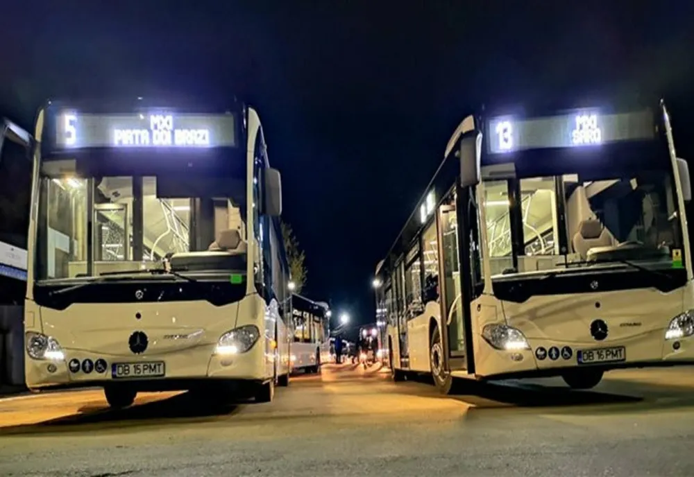 Șofer de autobuz atacat cu sabia, la Târgoviște. Agresorul a avariat un vehicul nou-nouț, abia scos pe traseu