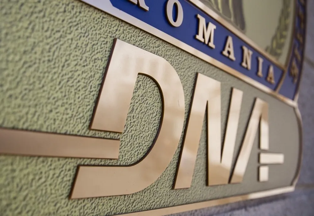 Directorul Companiei de Apă Târgovişte - Dâmboviţa, trimis în judecată de DNA