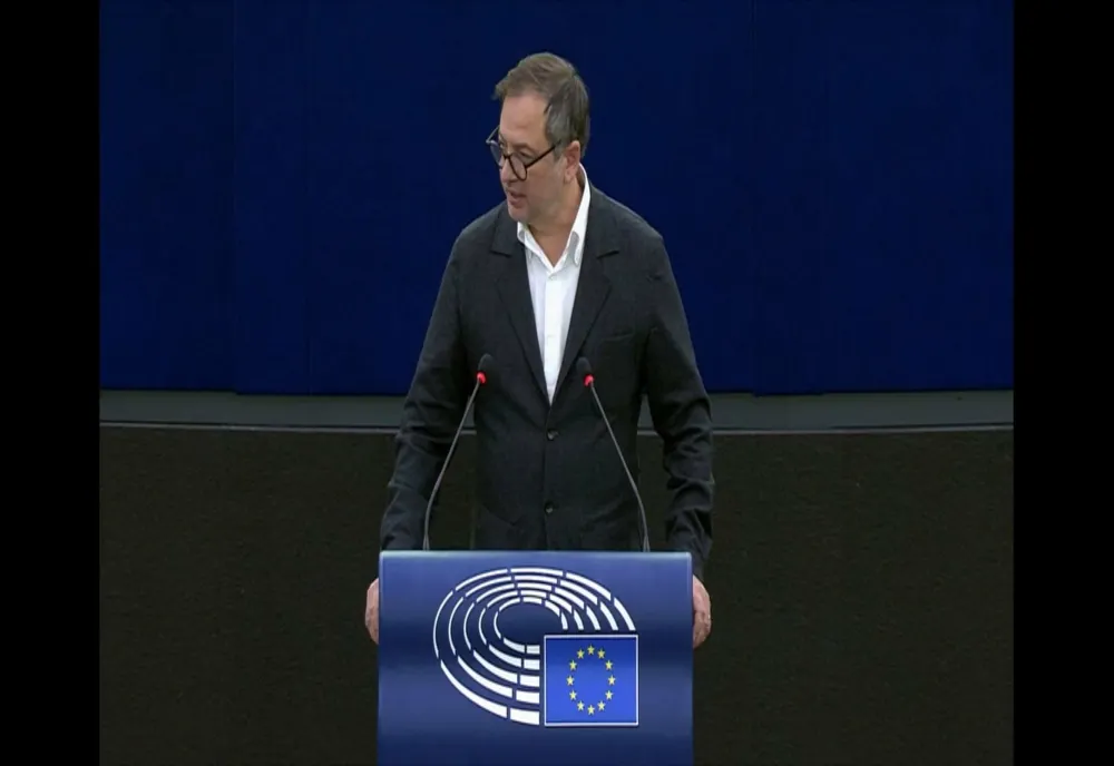 Dan Motreanu: "Agenția Europeană a Medicamentului a recomandat autorizarea unui nou vaccin anti-Covid-19"