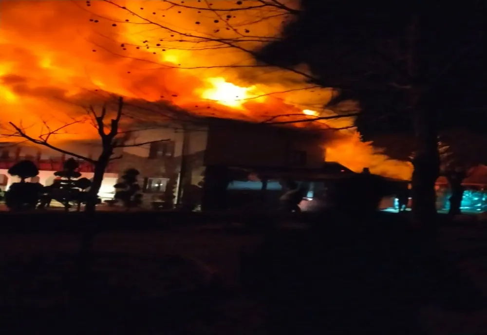 Dâmboviţa. Din ce cauză a izbucnit incendiul de la Mănăstirea Nucet