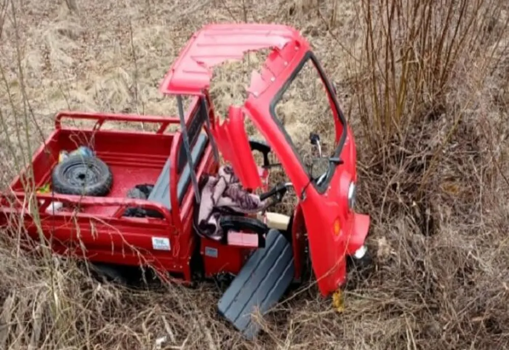 Accident mortal în Dâmbovița. Un triciclu cu trei persoane s-a răsturnat