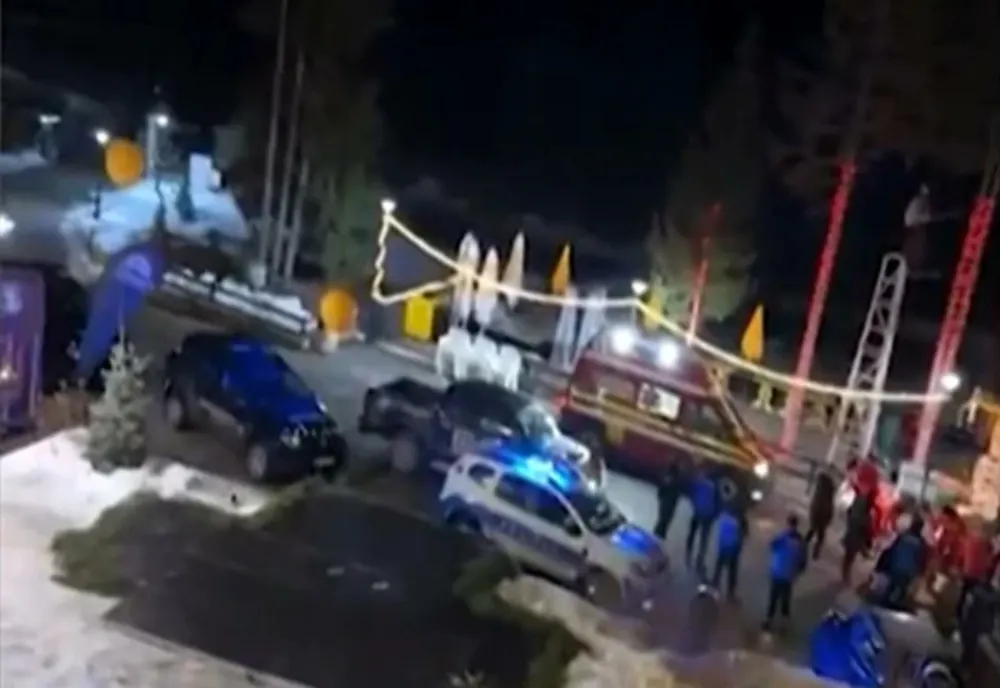 Cei trei agresori ai bărbatului înjunghiat mortal la petrecerea din Padina, REȚINUȚI