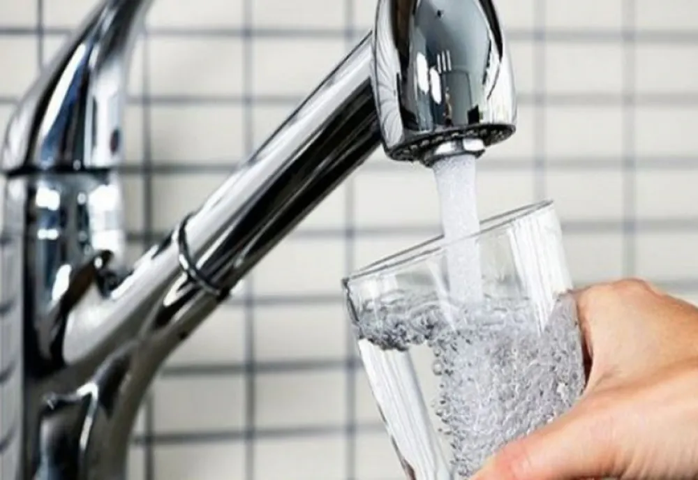 Apă potabilă din rezervele de stat pentru localitățile rămase fără alimentare: anunțul IGSU