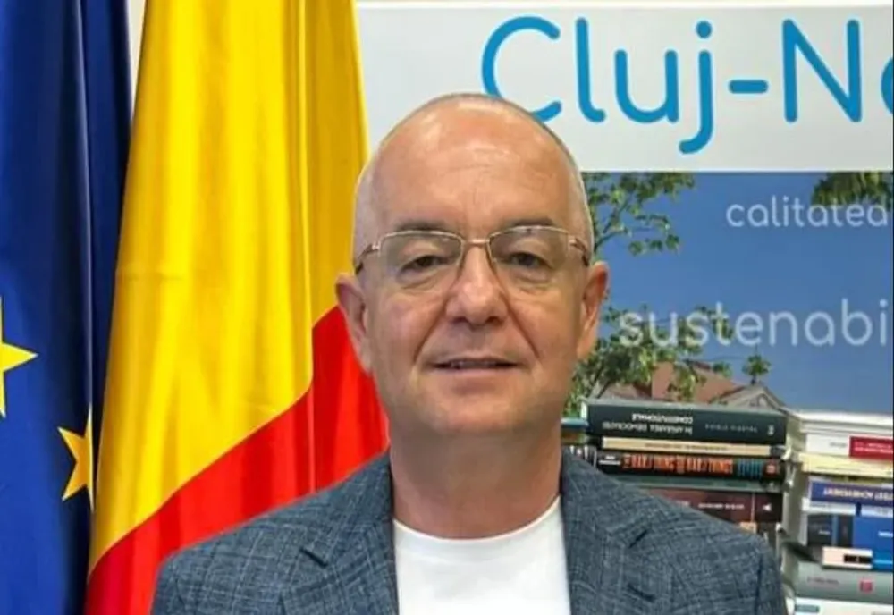 EMIL BOC: „TREBUIE SĂ LE OFERI ROMÂNILOR MOTIVE SĂ RĂMÂNĂ ACASĂ ȘI CALITATE A VIEȚII. PNL POATE ACEST LUCRU”