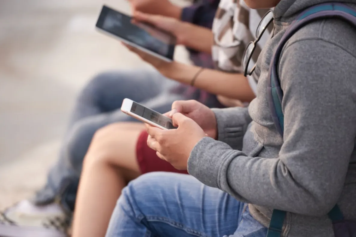 Breșă de securitate la Revolut: Documentele și datele clienților, expuse hackerilor