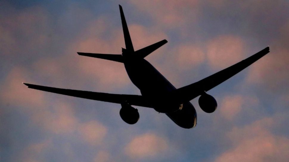 28 de curse aeriene au fost anulate, vineri, din cauza conflictelor din Orientul Mijlociu