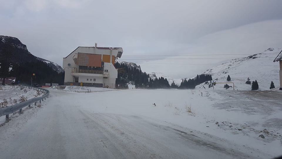 Vremea rea nu ne dă pace. Harta judeţlor „colorate” în galben și portocaliu