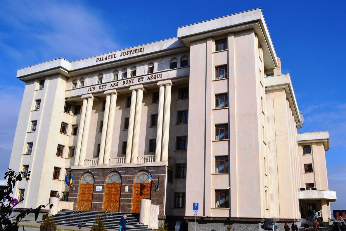 Conferinţa organizată de Tribunalul Dâmbovița: „Impactul digitalizării în aplicarea dreptului”