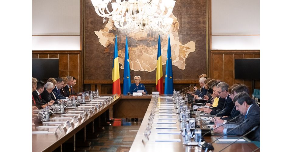 Dâmbovița. Guvernul acordă ajutoare de urgenţă familii şi persoane singure