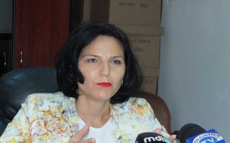 Uite directorul, nu e directorul. Cum a fost repusă în funcție și demisă (din nou) Niculina Sandu, de la șefia CJAS Dâmbovița