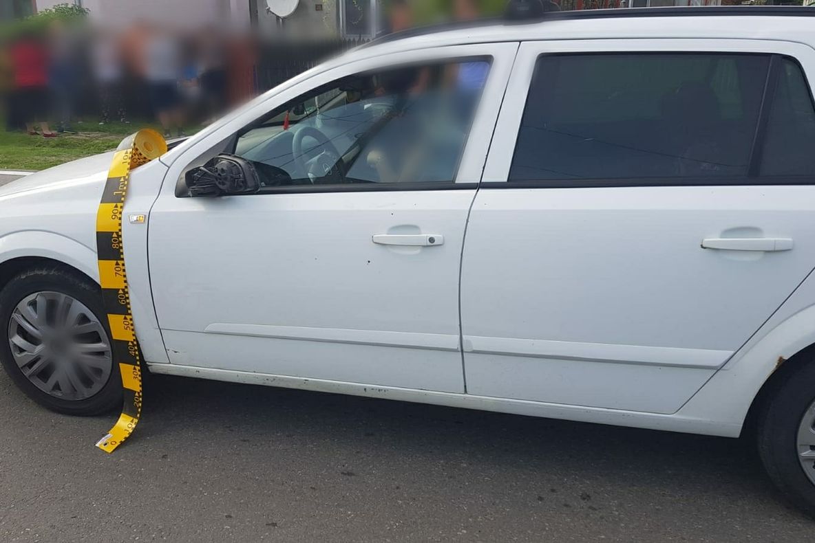 Copil de opt ani accidentat de un autoturism la Nucet