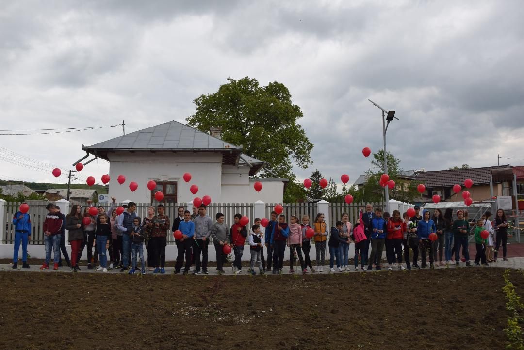 Foto| Centru educativ nou pentru copii cu risc social, din comuna Răzvad