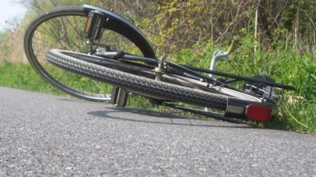Biciclist „turmentat”, căzut în șanț