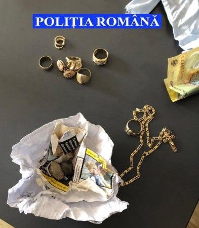 O femeie din județul Dâmbovița, arestată pentru „metoda ofrandei”