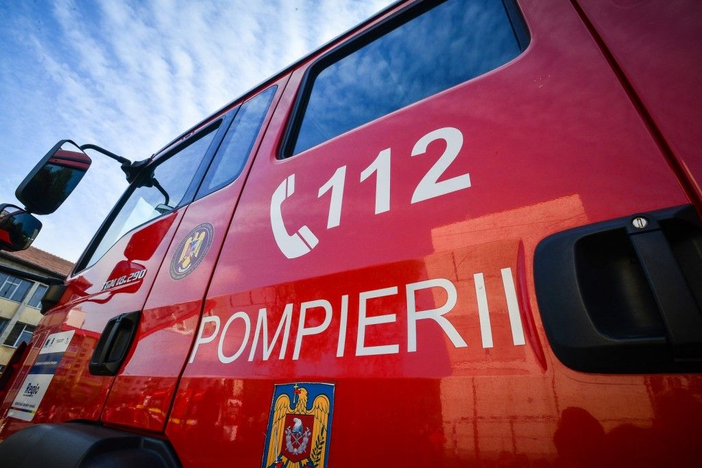 Și-a incendiat casa și mașina și apoi a plecat