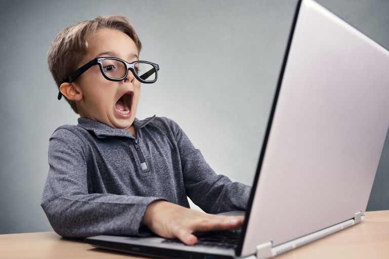 Navigare în siguranță, pentru copii, în mediul online