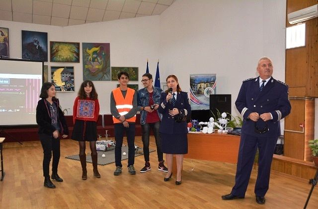 Campania educațională “ALCOOLUL NU TE FACE MARE”, la Târgoviște