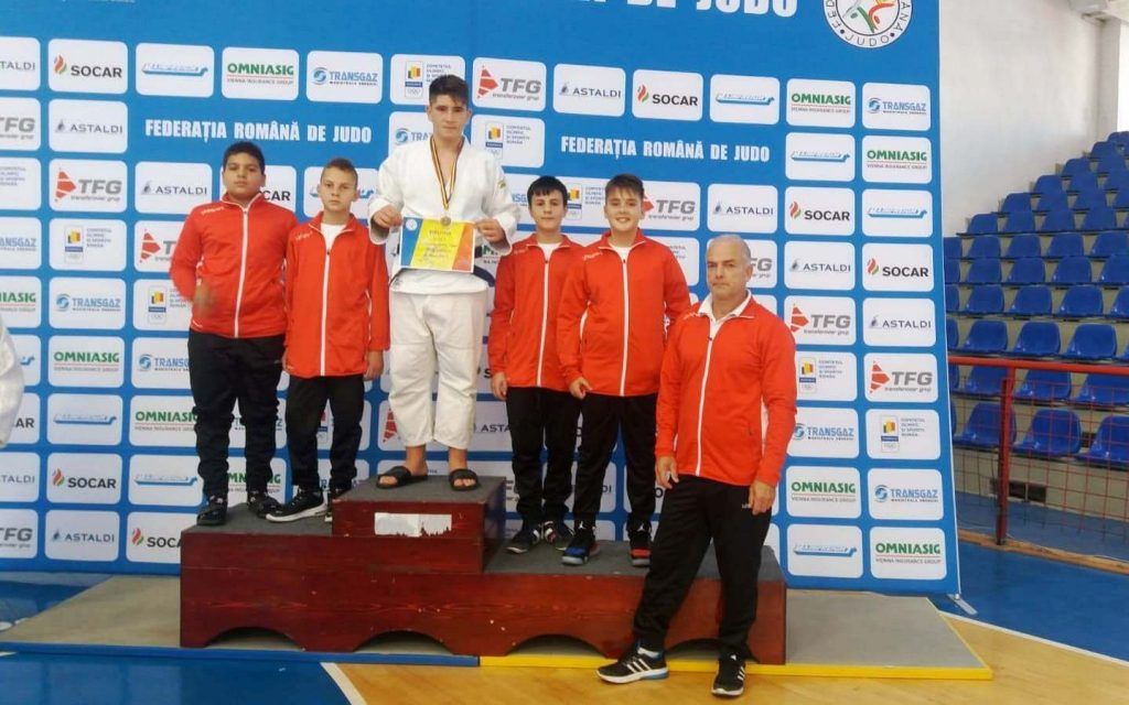 Judoka Daniel Niculae, medaliat cu bronz la Turnu Severin