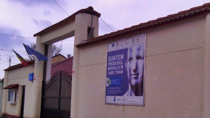 6 deținuți de la Găești au participat la Bursa locurilor de muncă din Dâmbovița
