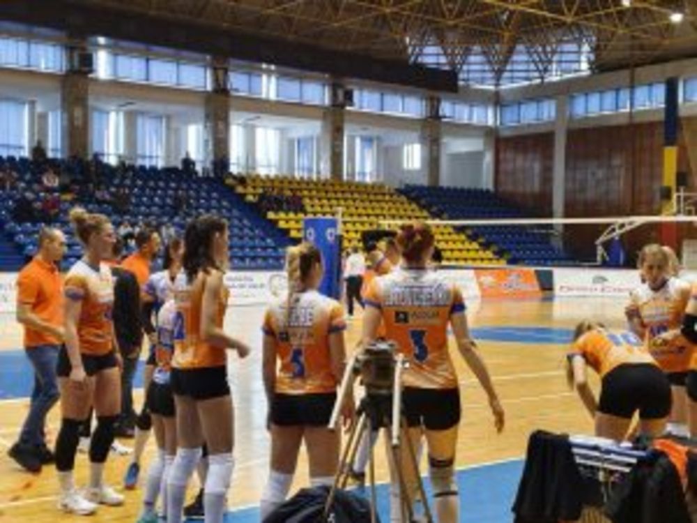 Video| CSM Târgoviște a pierdut derby-ul etapei, în fața celor de la Dinamo București, în prima ligă de volei feminin