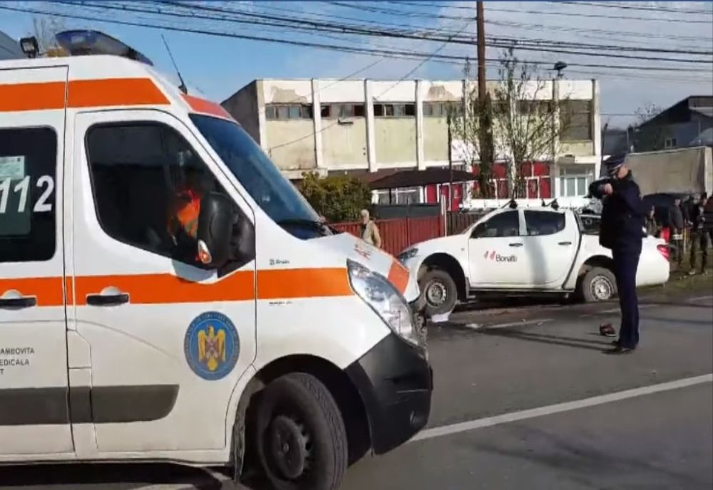 Accident grav pe DN 72, la Răzvad. Două femei accidentate grav