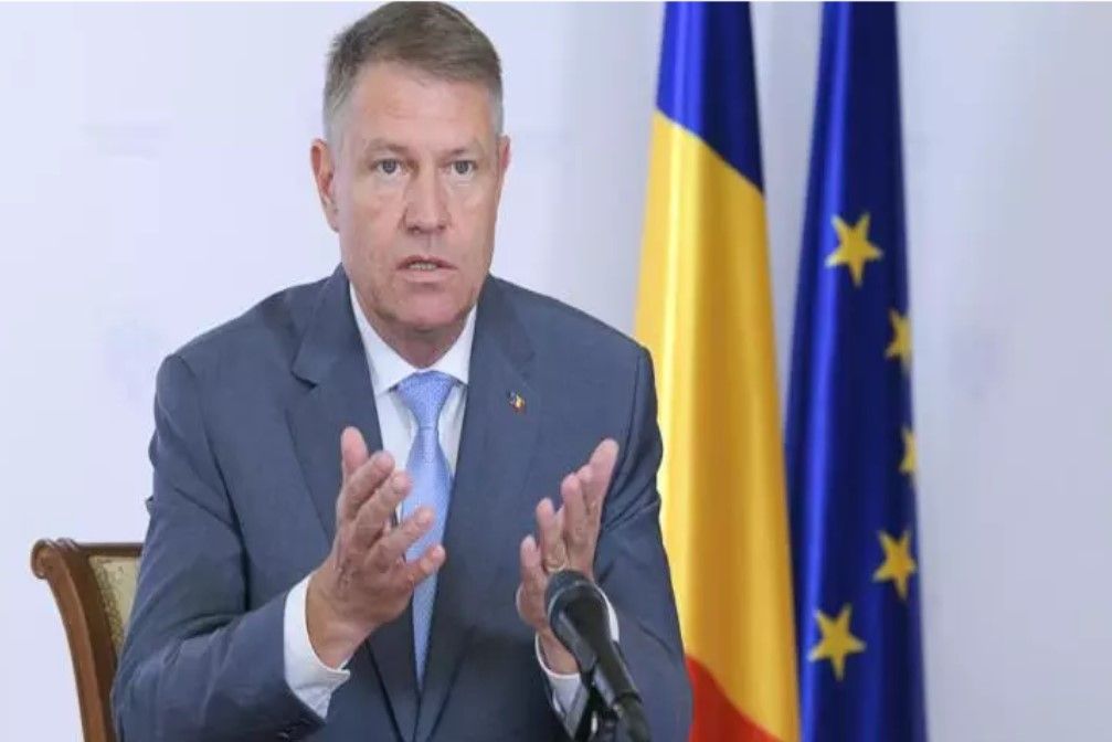 Starea de urgență a fost PRELUNGITĂ! Klaus Iohannis: ”Milioane de măști vor ajunge la populație!”