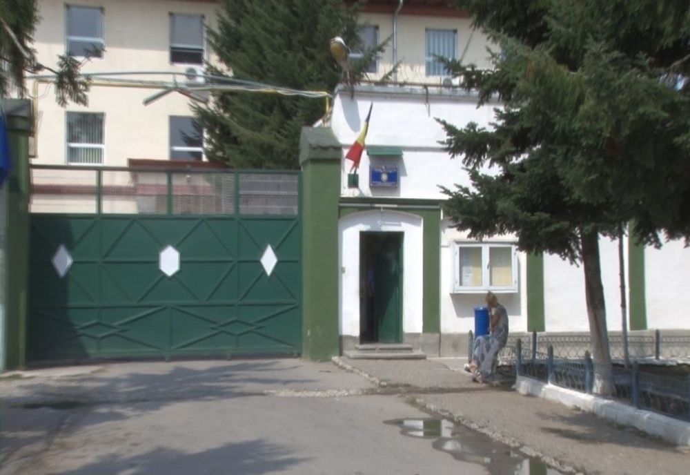 Încă un dâmbovițean a ajuns după gratii, pentru conducere fără permis