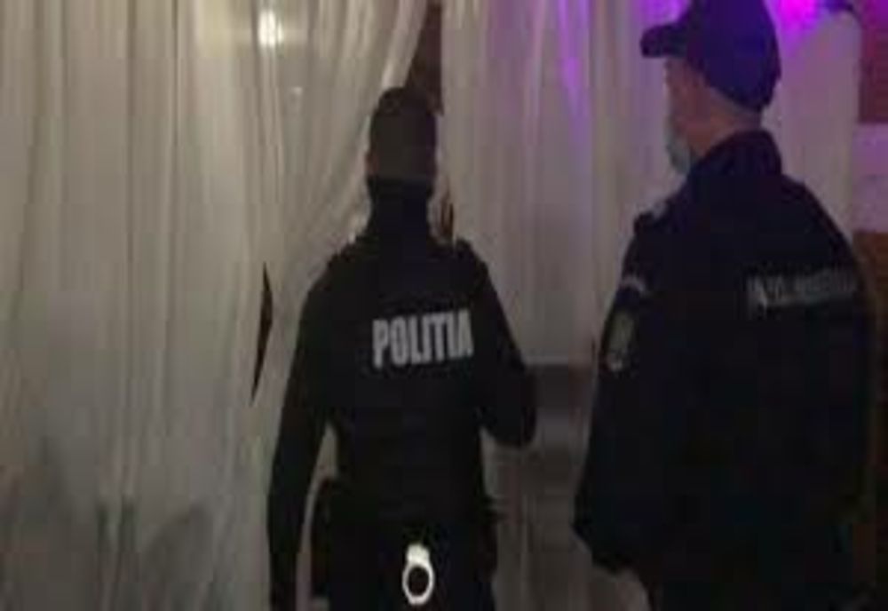 Dâmbovița. Zeci de sancțiuni aplicate la un eveniment privat organizat într-un local