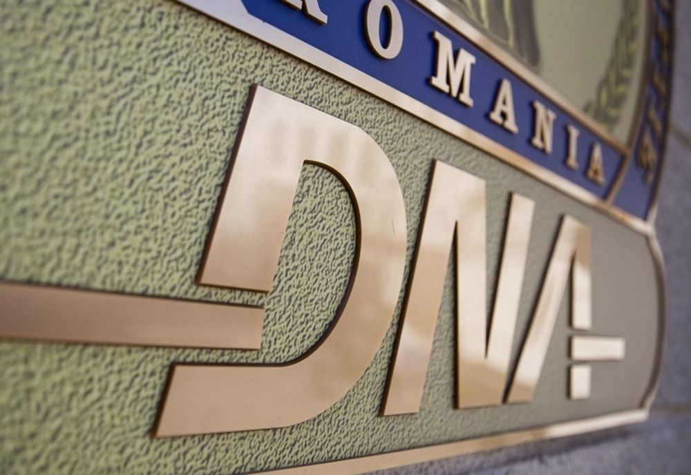Consilier în Ministerul Dezvoltării, reținut de DNA
