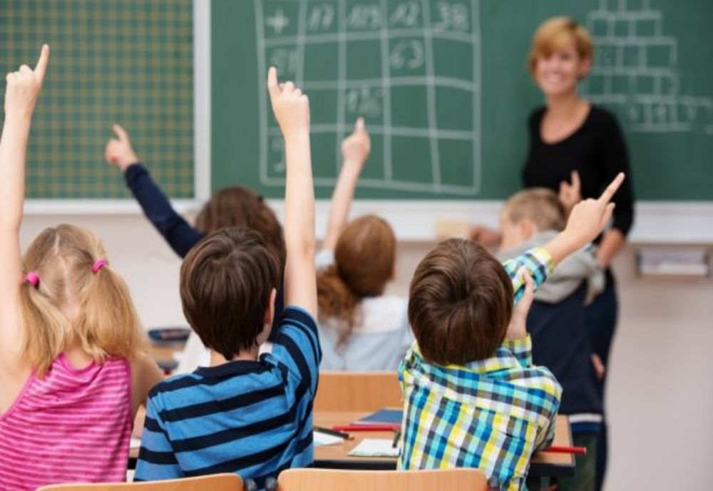 Începe al doilea semestru al anului școlar 2021 – 2022