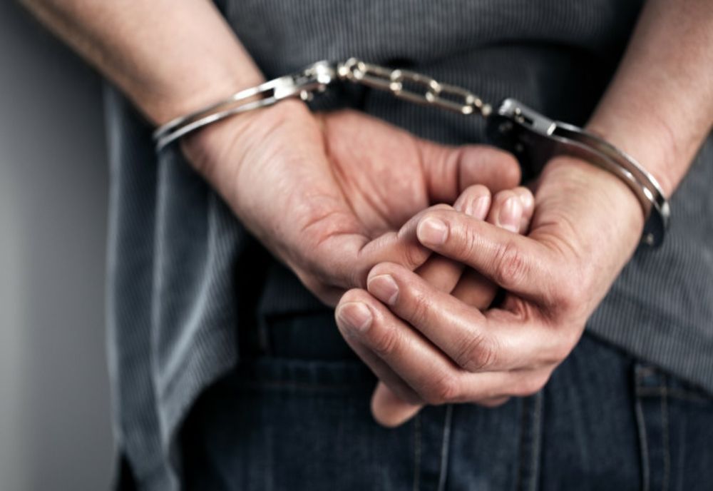 Bărbatul criminal din Ghinești, care și-a înjunghiat vecinul mortal, arest preventiv pentru 30 de zile