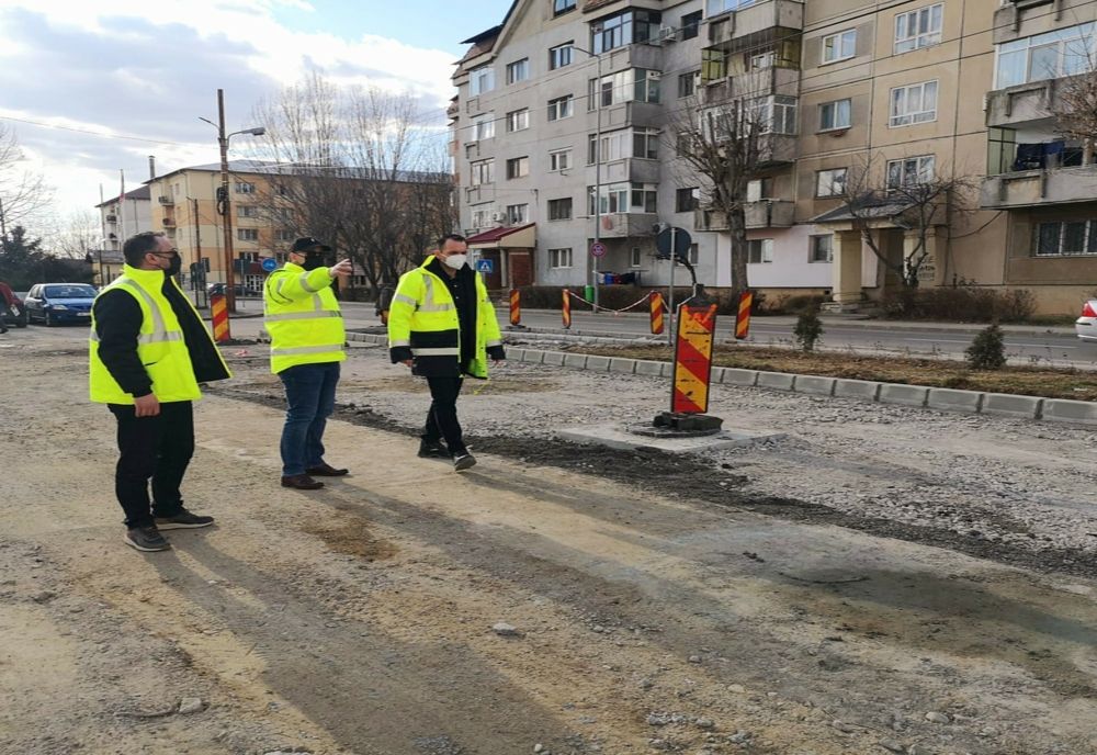 Târgoviște: A început programul de reabilitare și extindere a parcărilor 