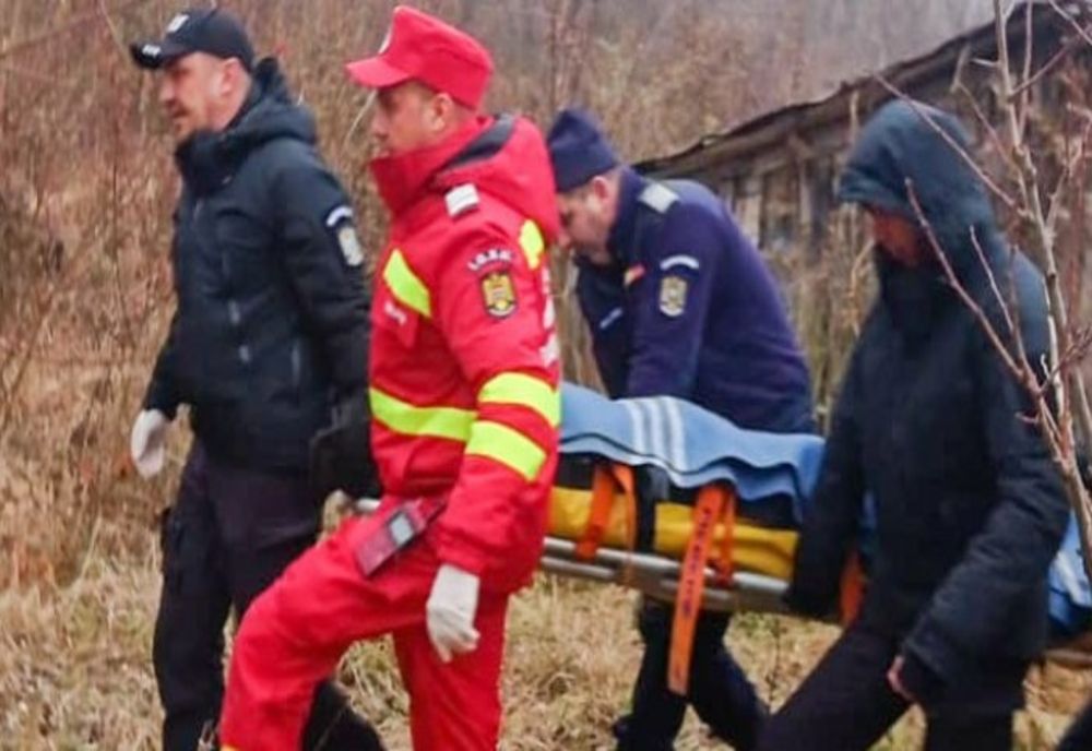 Un bărbat dat dispărut a fost găsit în șoc hipotermic și cu arsuri pe mâni și picioare