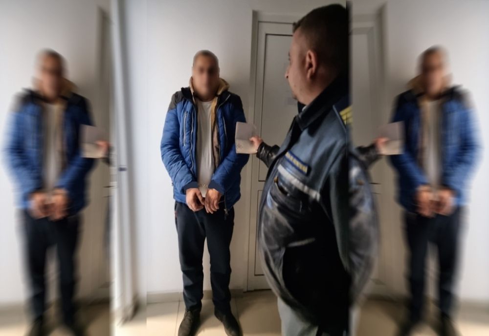 Patru indivizi care dădeau spargeri în mai multe judeţe, arestaţi preventiv