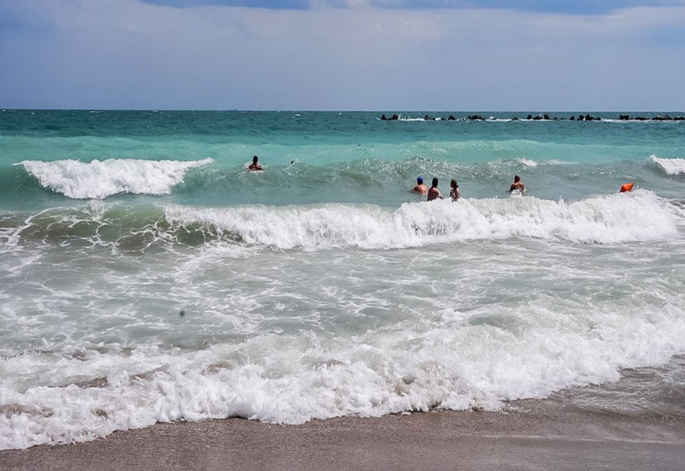 Litoralul românesc, cea mai rezervată destinaţie pentru weekend-ul de Rusalii