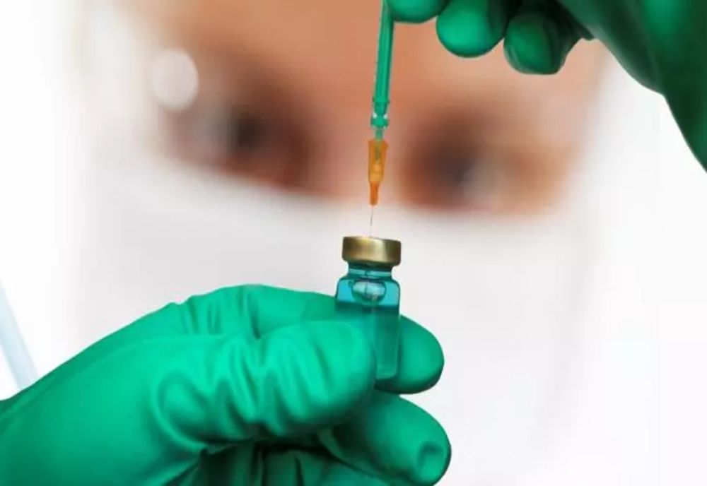 Se pregătește un nou tip de vaccin în Europa și SUA